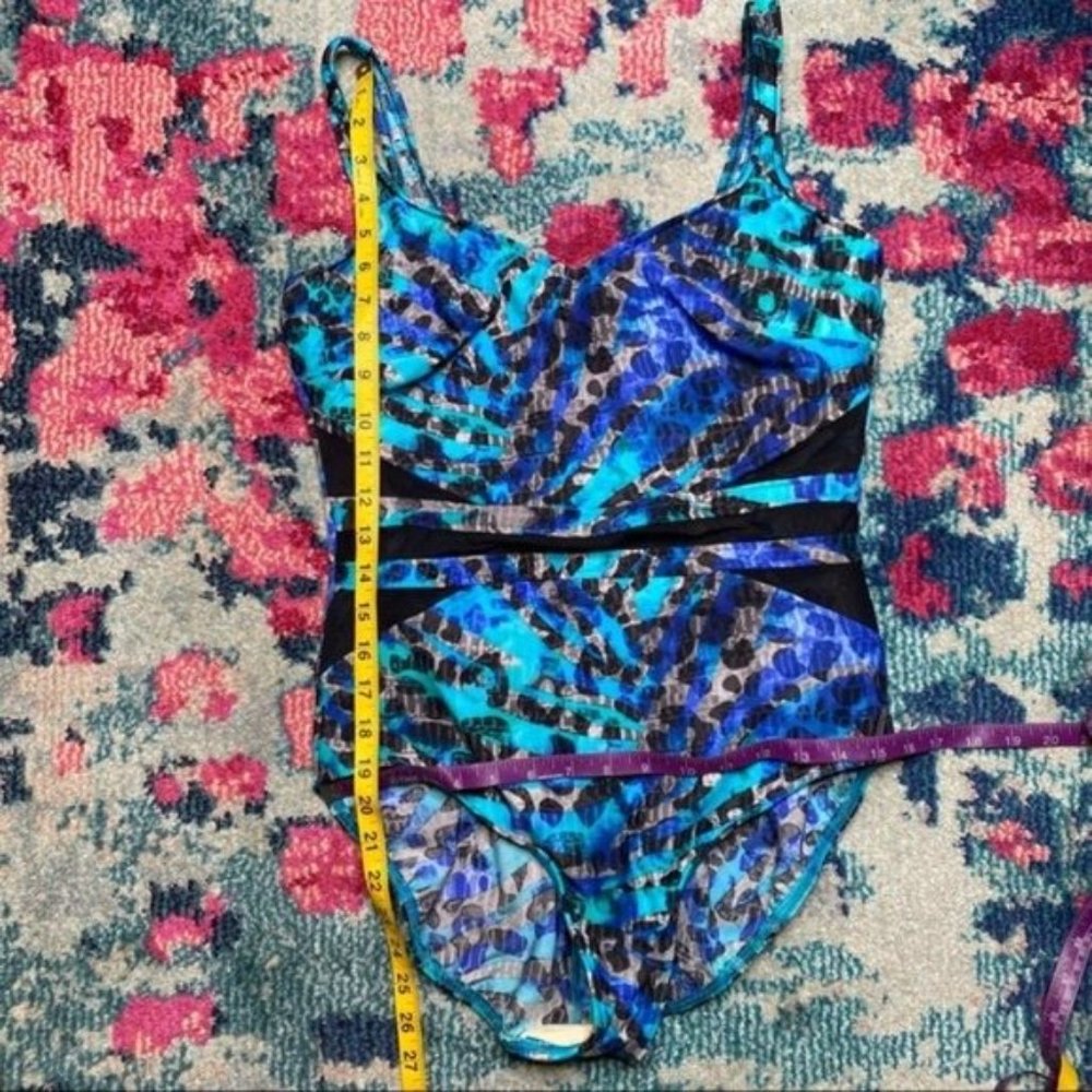 Miraclesuit 2018 It's A Cinch One Piece Swimsuit in Sea Glass Size 16 - Picture 6 of 13